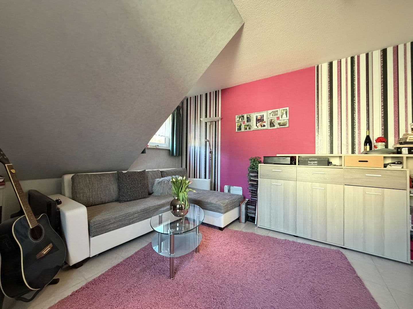 Prodej domu 175 m², pozemek 493 m², Vlotho, Severní Porýní-Vestfálsko Prodej domu 175 m², pozemek 493 m², Vlotho, Severní Porýní-Vestfálsko