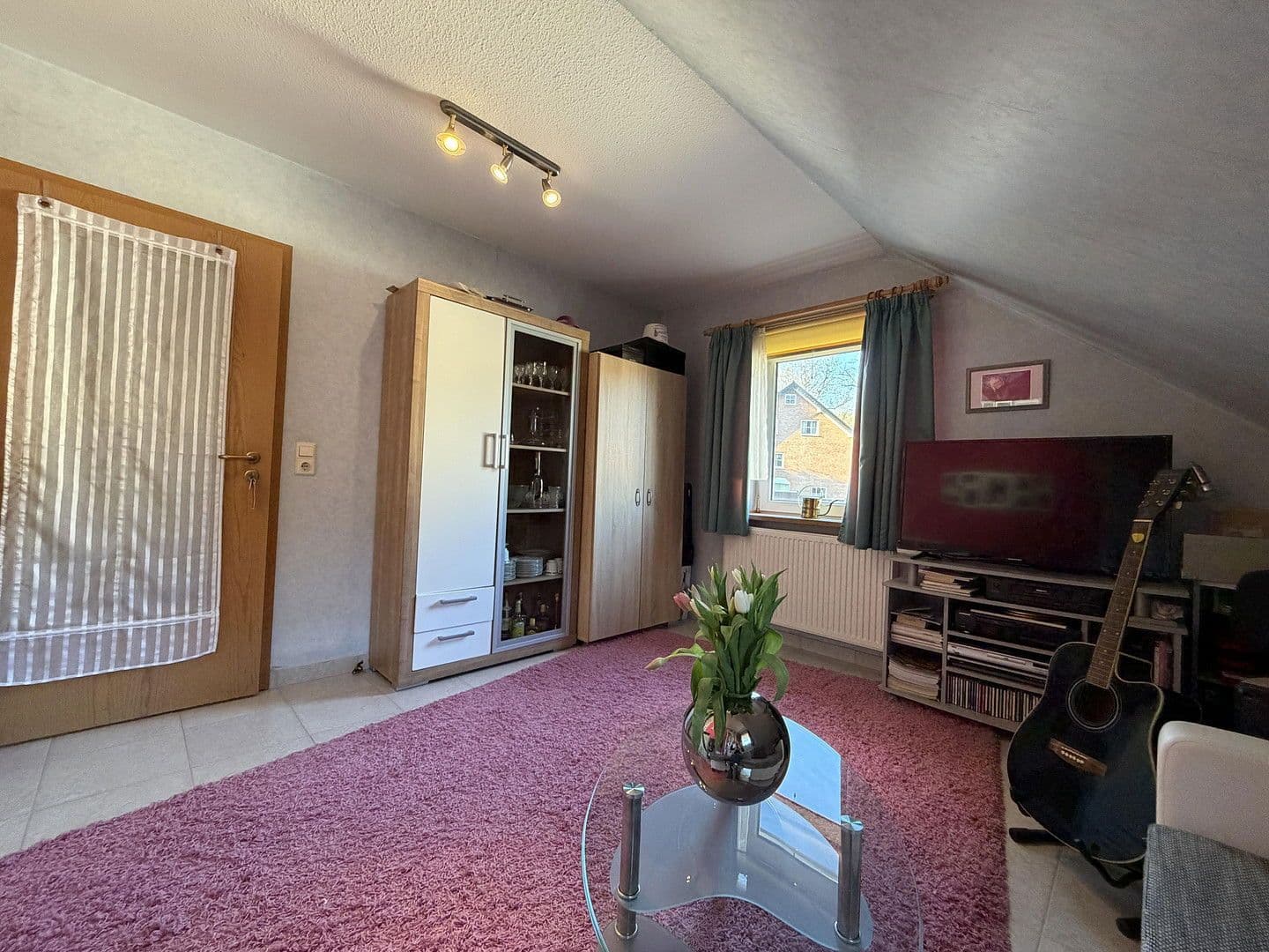 Prodej domu 175 m², pozemek 493 m², Vlotho, Severní Porýní-Vestfálsko Prodej domu 175 m², pozemek 493 m², Vlotho, Severní Porýní-Vestfálsko