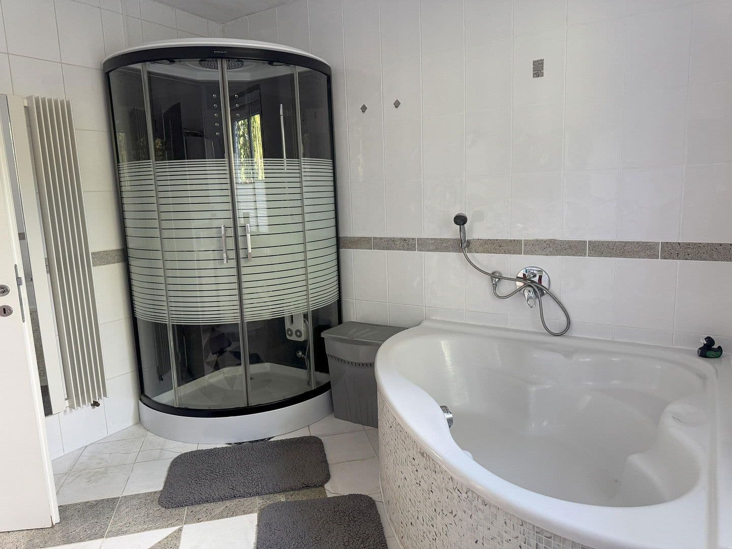 Prodej domu 212 m², pozemek 970 m², Hannover, Dolní Sasko Prodej domu 212 m², pozemek 970 m², Hannover, Dolní Sasko