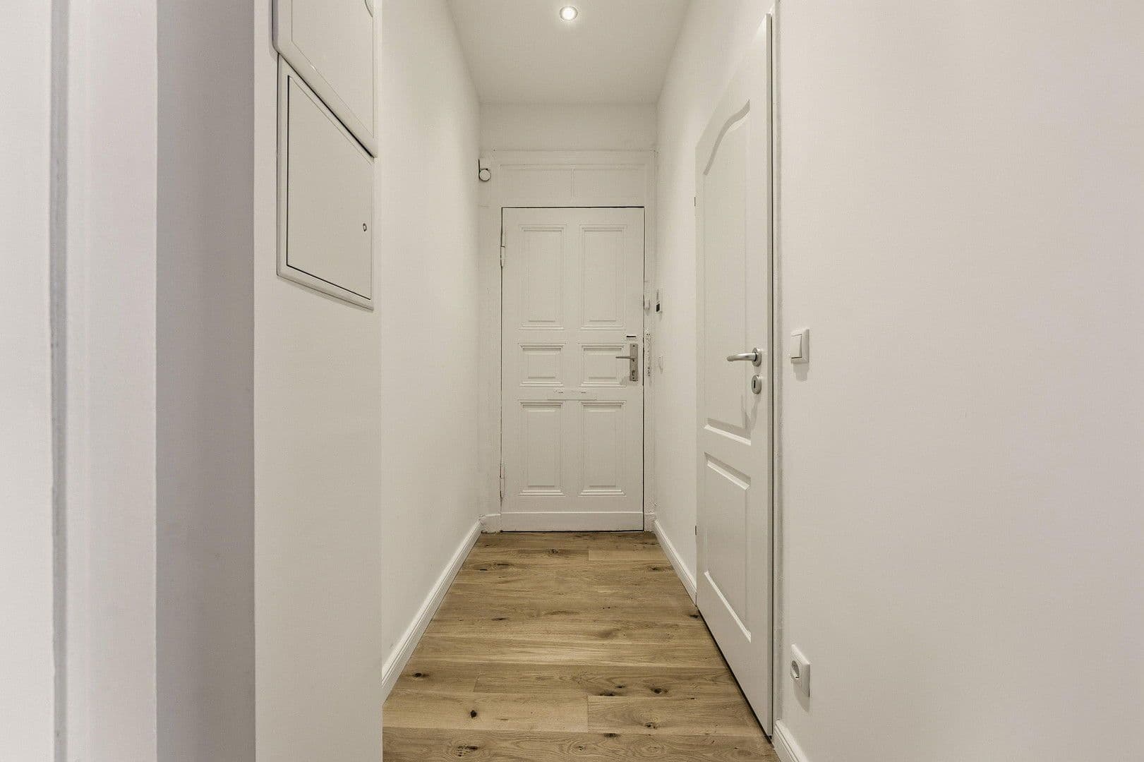 Prodej bytu 1+kk 32 m², Berlin, Berlín Prodej bytu 1+kk 32 m², Berlin, Berlín