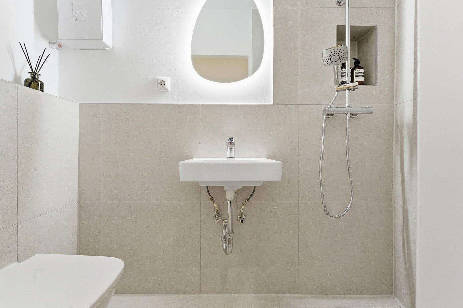 Prodej bytu 1+kk 32 m², Berlin, Berlín Prodej bytu 1+kk 32 m², Berlin, Berlín