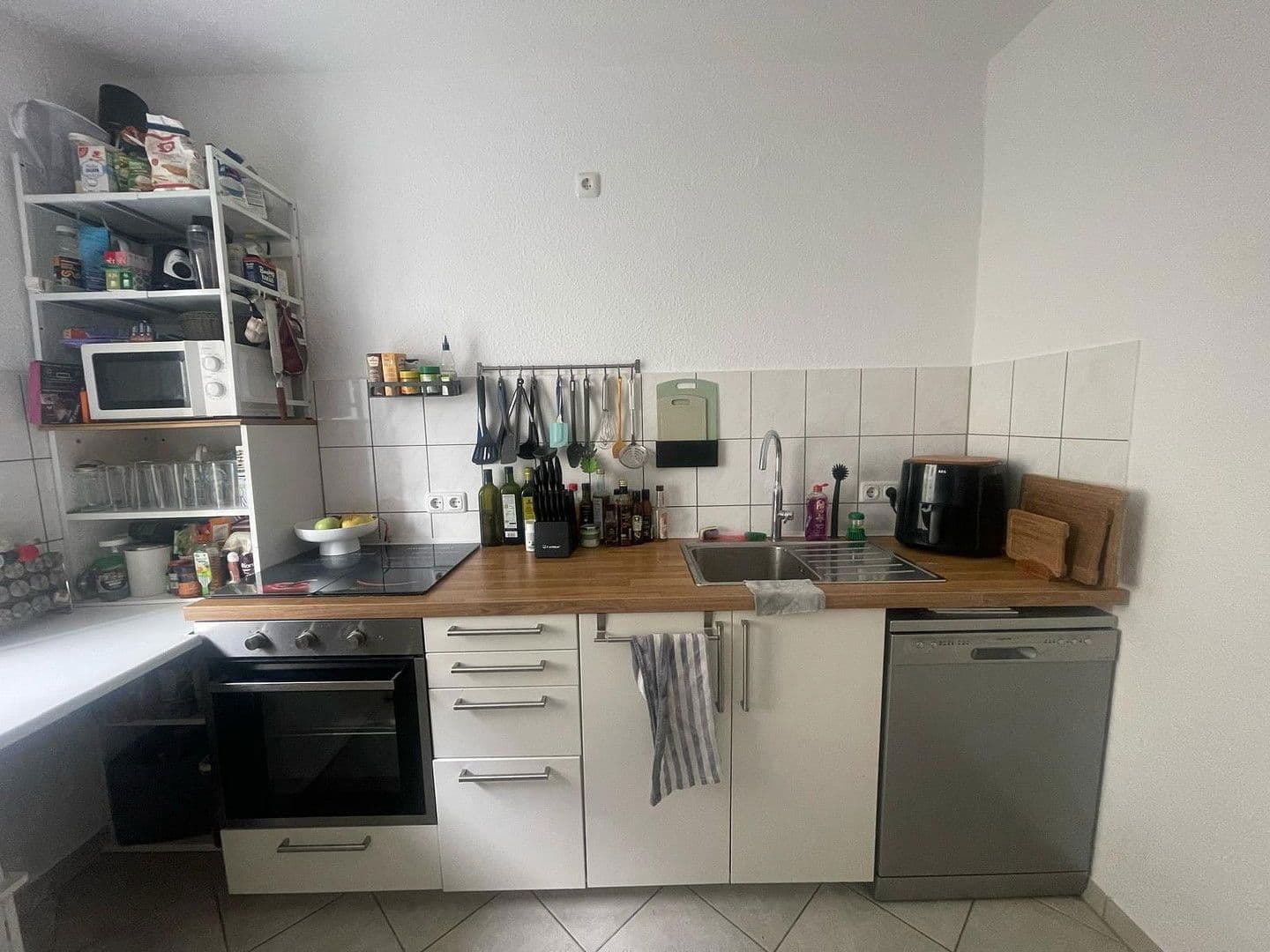 Pronájem bytu 2+kk 62 m², Bachstr. 10, Hattingen, Severní Porýní-Vestfálsko Pronájem bytu 2+kk 62 m², Bachstr. 10, Hattingen, Severní Porýní-Vestfálsko