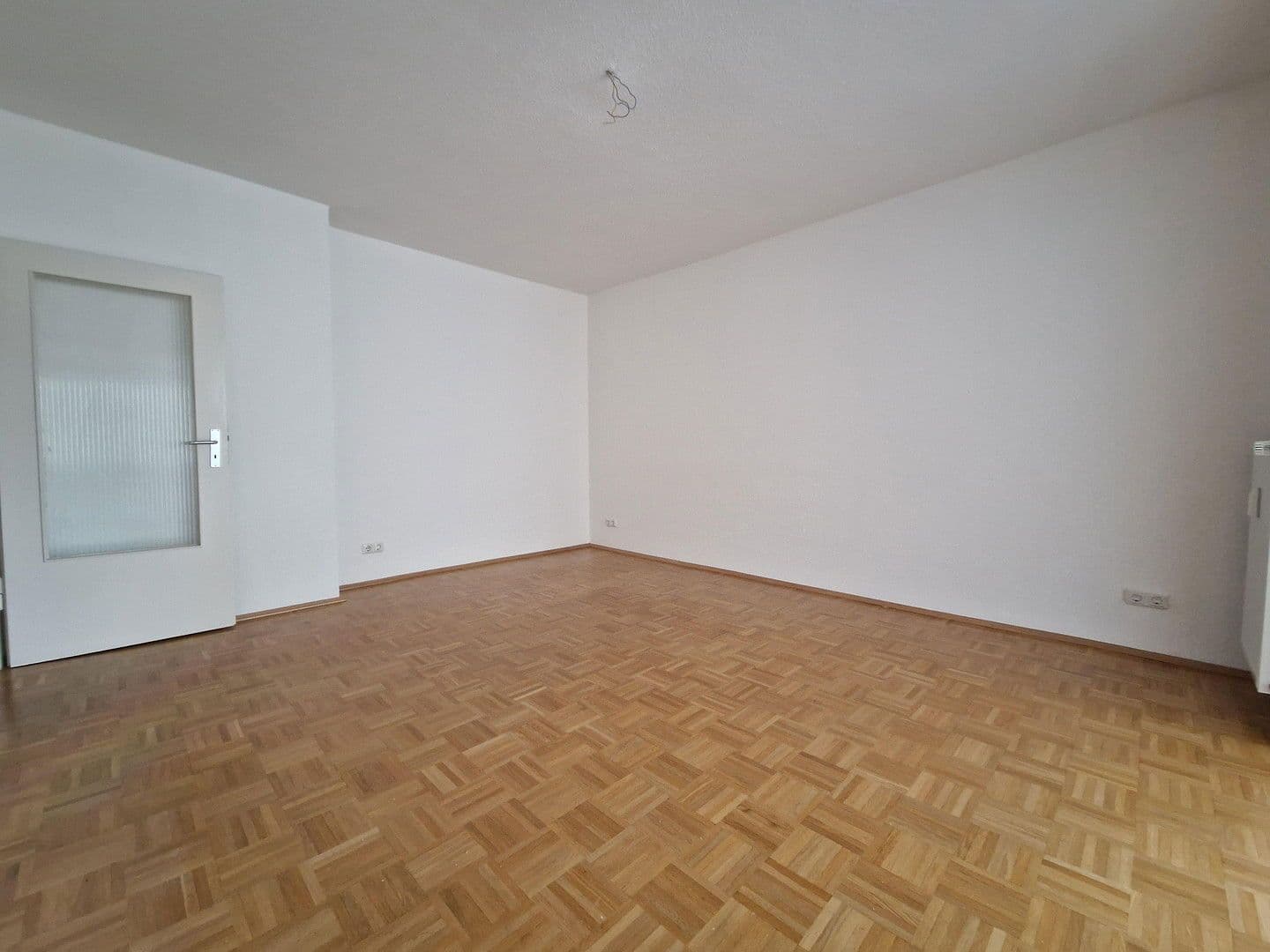 Pronájem bytu 2+kk 62 m², Bachstr. 10, Hattingen, Severní Porýní-Vestfálsko Pronájem bytu 2+kk 62 m², Bachstr. 10, Hattingen, Severní Porýní-Vestfálsko