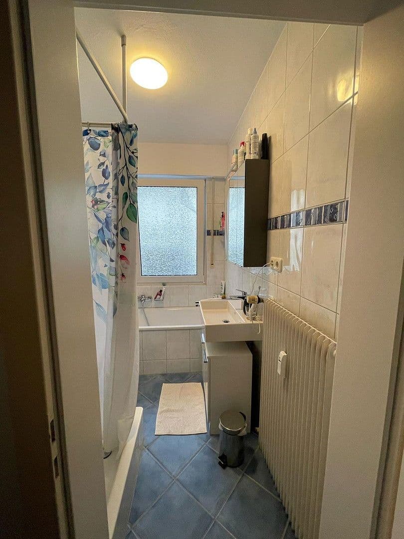 Pronájem bytu 2+kk 62 m², Bachstr. 10, Hattingen, Severní Porýní-Vestfálsko Pronájem bytu 2+kk 62 m², Bachstr. 10, Hattingen, Severní Porýní-Vestfálsko