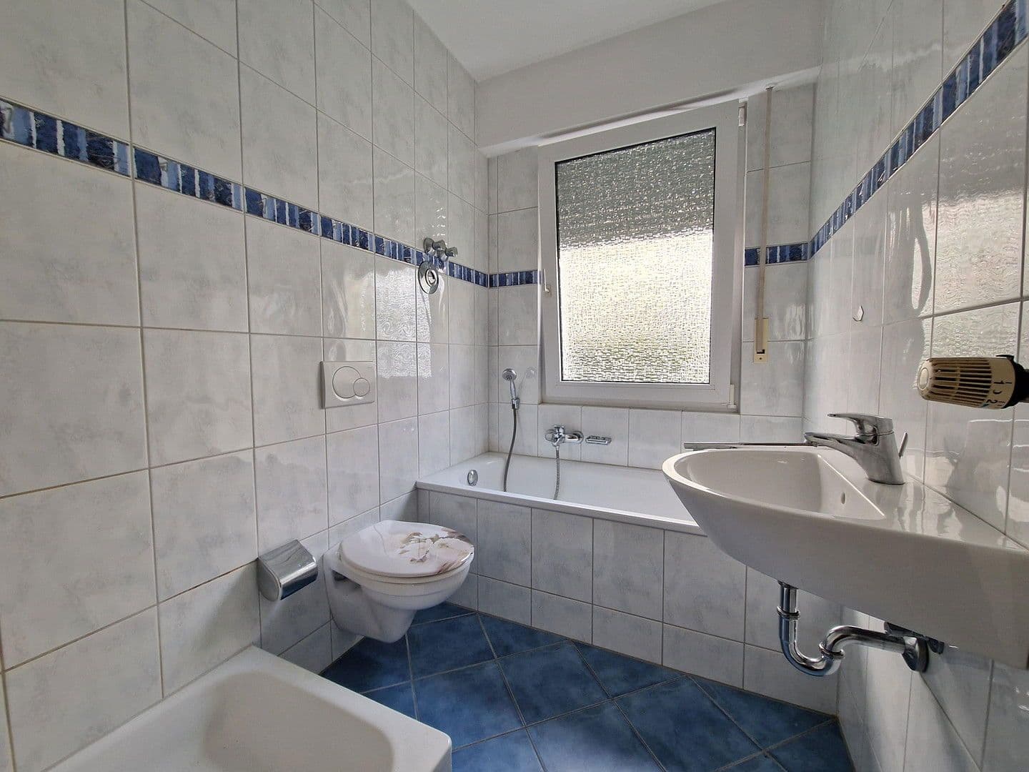 Pronájem bytu 2+kk 62 m², Bachstr. 10, Hattingen, Severní Porýní-Vestfálsko Pronájem bytu 2+kk 62 m², Bachstr. 10, Hattingen, Severní Porýní-Vestfálsko