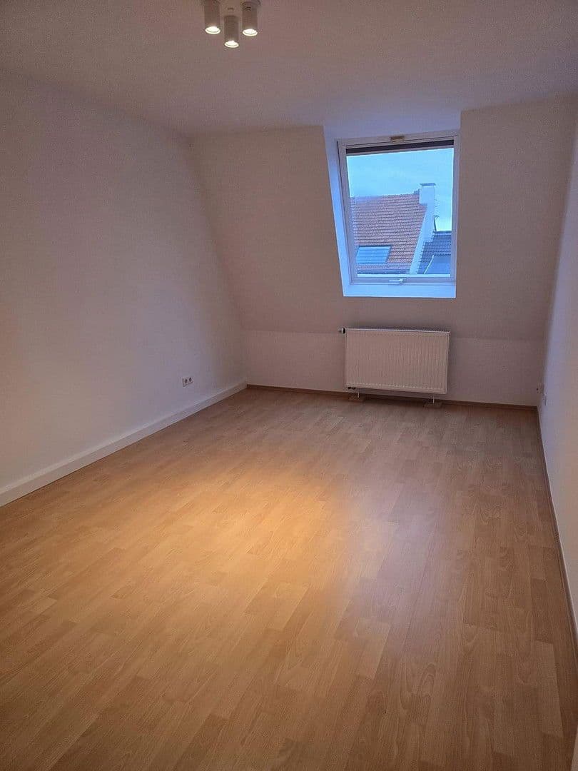 Pronájem bytu 2+1 51 m², Frankfurt, Hessen Pronájem bytu 2+1 51 m², Frankfurt, Hessen