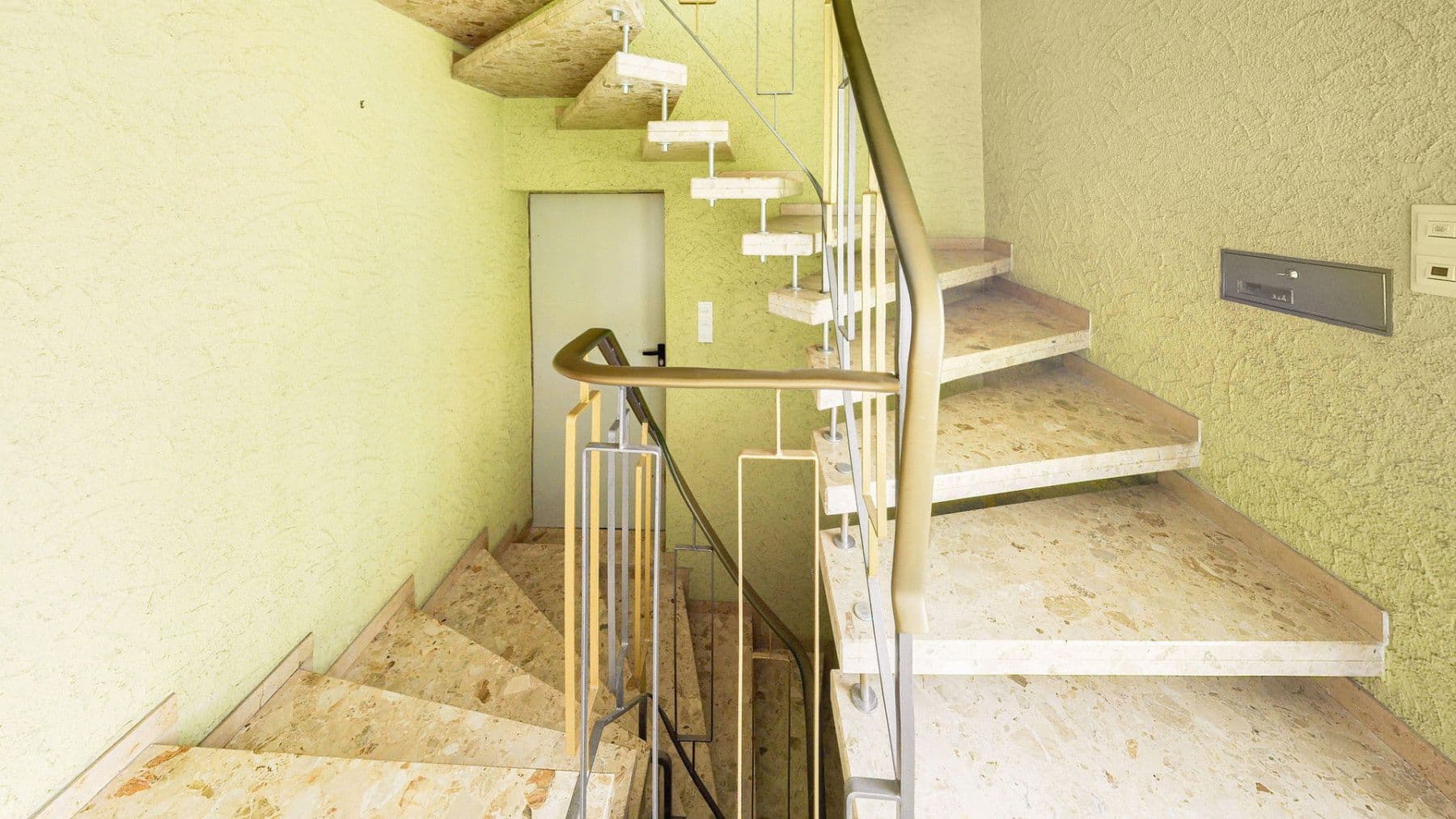 Prodej domu 140 m², pozemek 342 m², Ledergasse 8, Singen (Hohentwiel), Bádensko-Württembersko Prodej domu 140 m², pozemek 342 m², Ledergasse 8, Singen (Hohentwiel), Bádensko-Württembersko