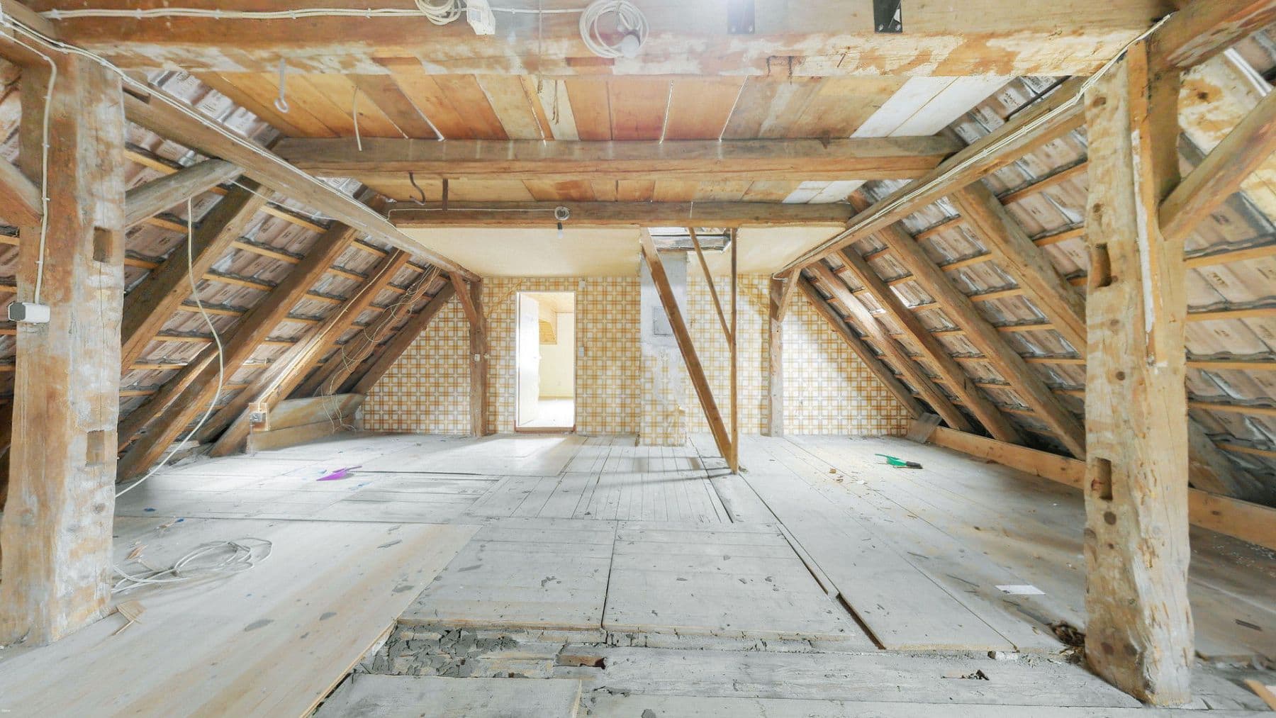 Prodej domu 140 m², pozemek 342 m², Ledergasse 8, Singen (Hohentwiel), Bádensko-Württembersko Prodej domu 140 m², pozemek 342 m², Ledergasse 8, Singen (Hohentwiel), Bádensko-Württembersko