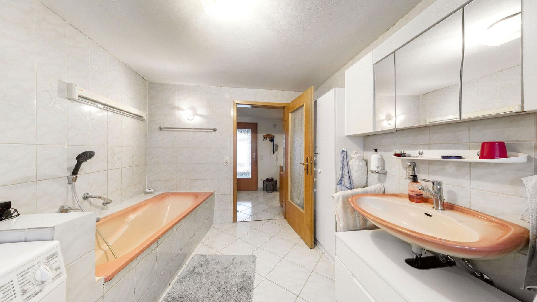 Prodej domu 140 m², pozemek 342 m², Ledergasse 8, Singen (Hohentwiel), Bádensko-Württembersko Prodej domu 140 m², pozemek 342 m², Ledergasse 8, Singen (Hohentwiel), Bádensko-Württembersko