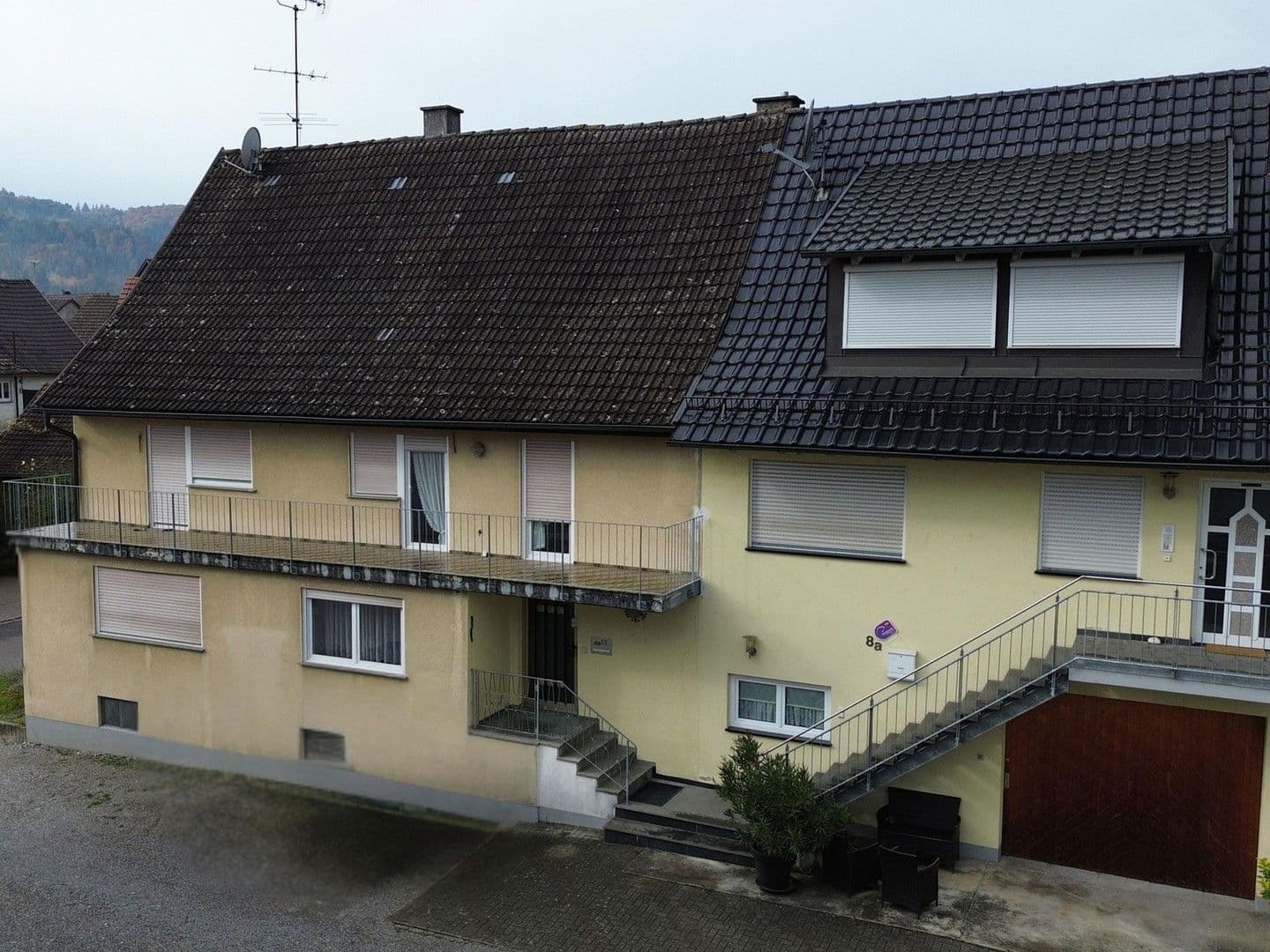Prodej domu 140 m², pozemek 342 m², Ledergasse 8, Singen (Hohentwiel), Bádensko-Württembersko Prodej domu 140 m², pozemek 342 m², Ledergasse 8, Singen (Hohentwiel), Bádensko-Württembersko