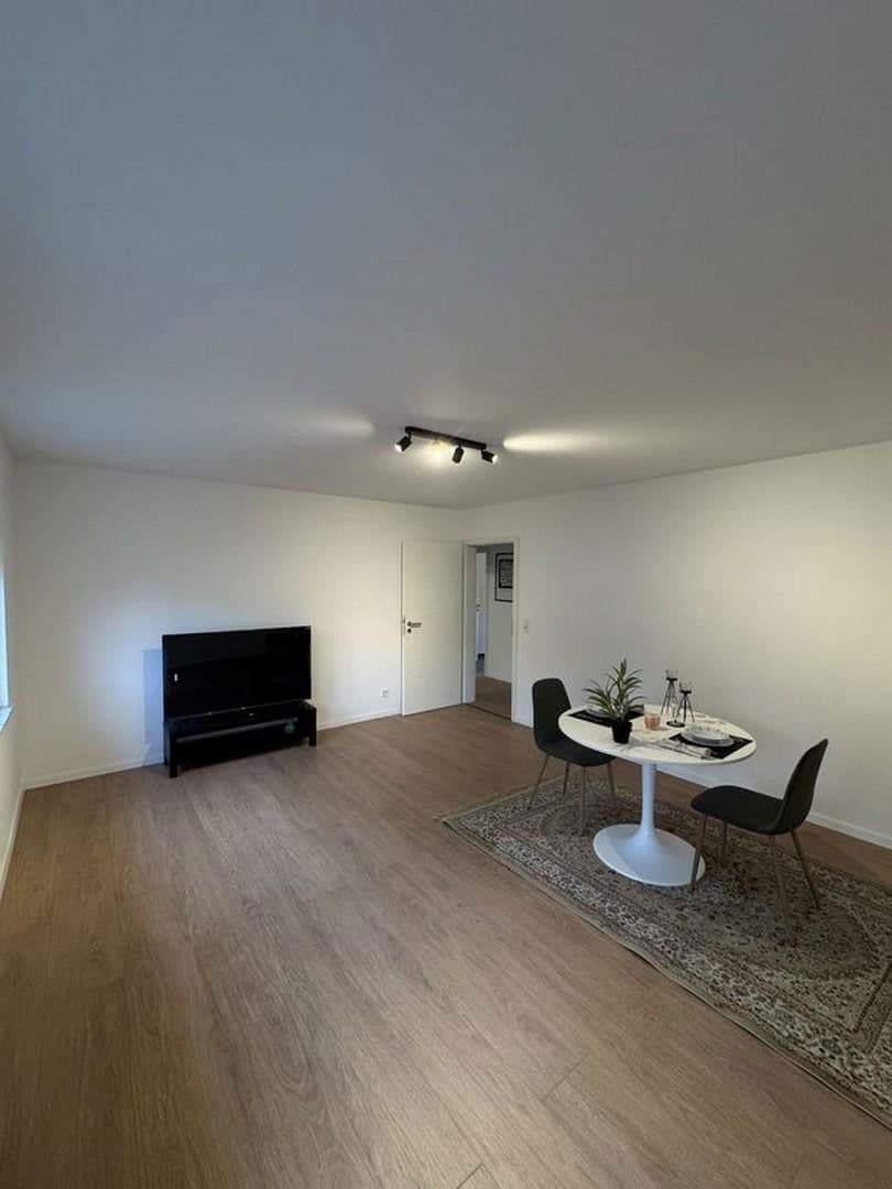Pronájem bytu 2+1 37 m², Reinhardtstraße 25, Leipzig, Sasko Pronájem bytu 2+1 37 m², Reinhardtstraße 25, Leipzig, Sasko