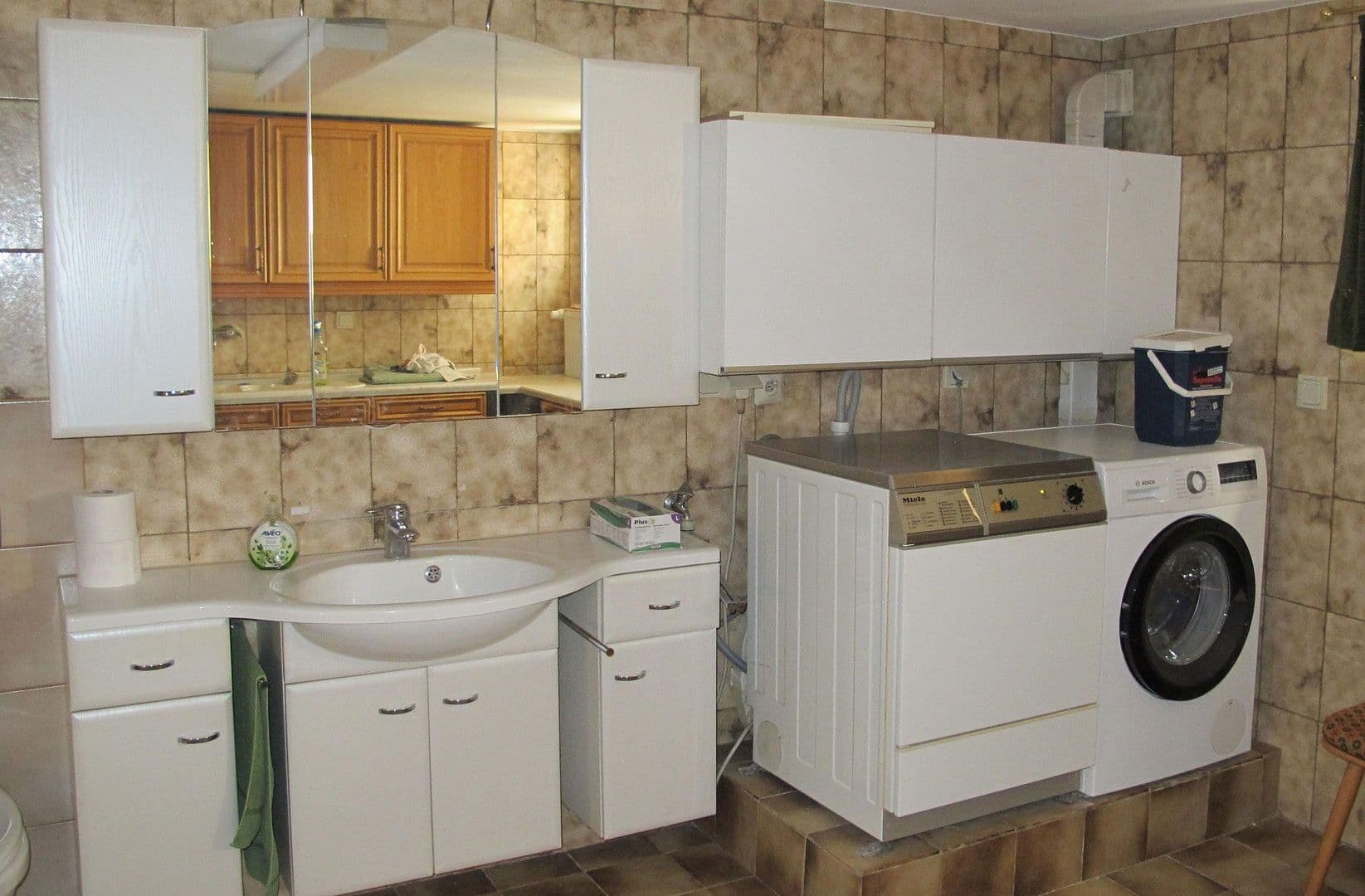 Pronájem domu 135 m², pozemek 100 m², Ingstetter Str. 5a, Pöttmes, Bavorsko Pronájem domu 135 m², pozemek 100 m², Ingstetter Str. 5a, Pöttmes, Bavorsko