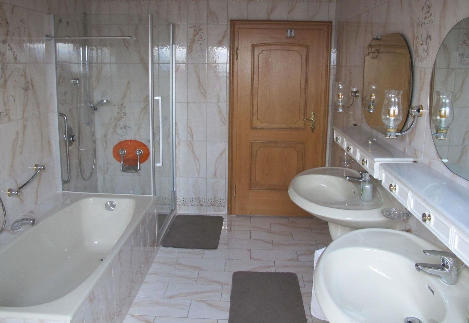 Pronájem domu 135 m², pozemek 100 m², Ingstetter Str. 5a, Pöttmes, Bavorsko Pronájem domu 135 m², pozemek 100 m², Ingstetter Str. 5a, Pöttmes, Bavorsko