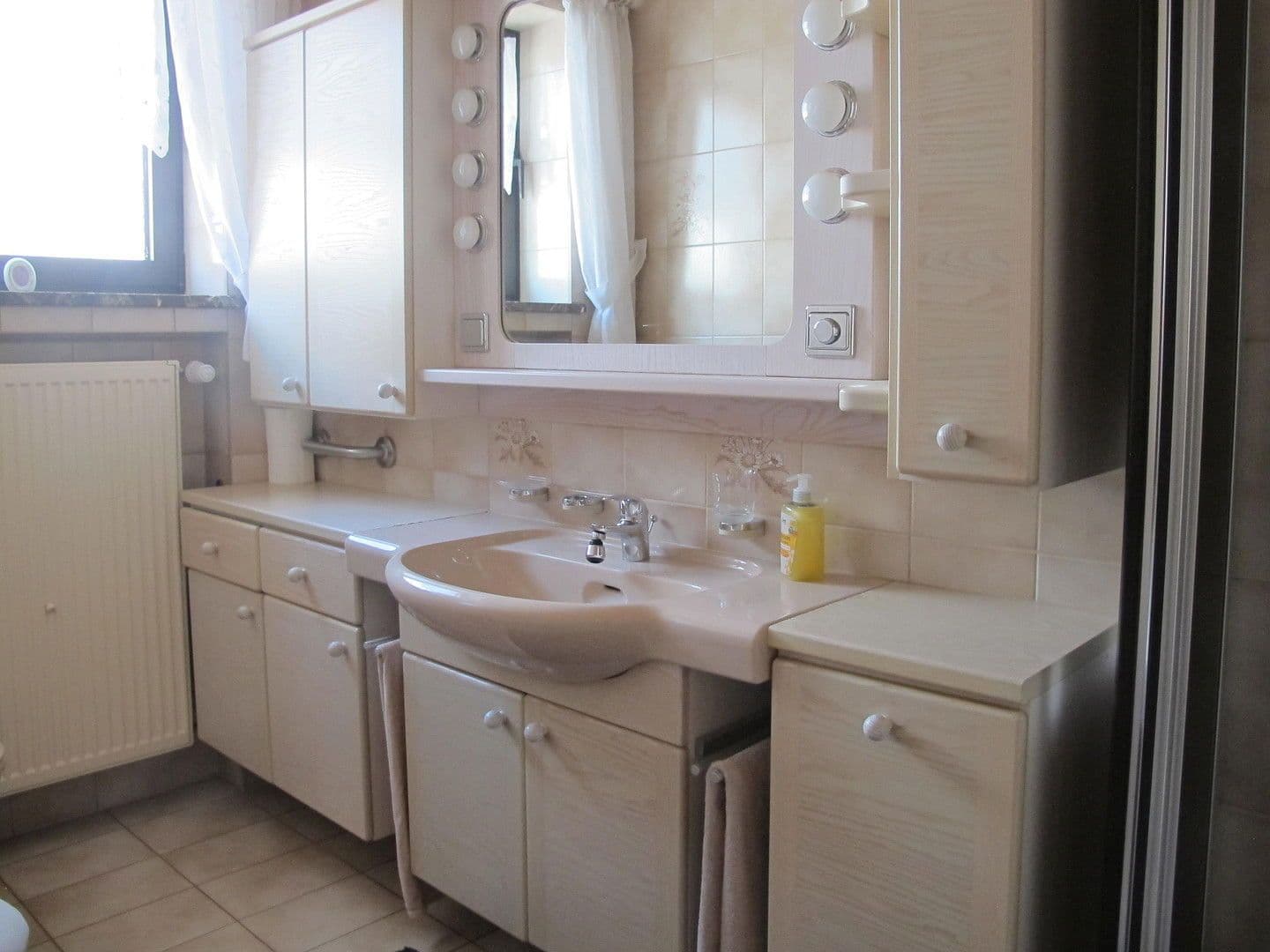 Pronájem domu 135 m², pozemek 100 m², Ingstetter Str. 5a, Pöttmes, Bavorsko Pronájem domu 135 m², pozemek 100 m², Ingstetter Str. 5a, Pöttmes, Bavorsko