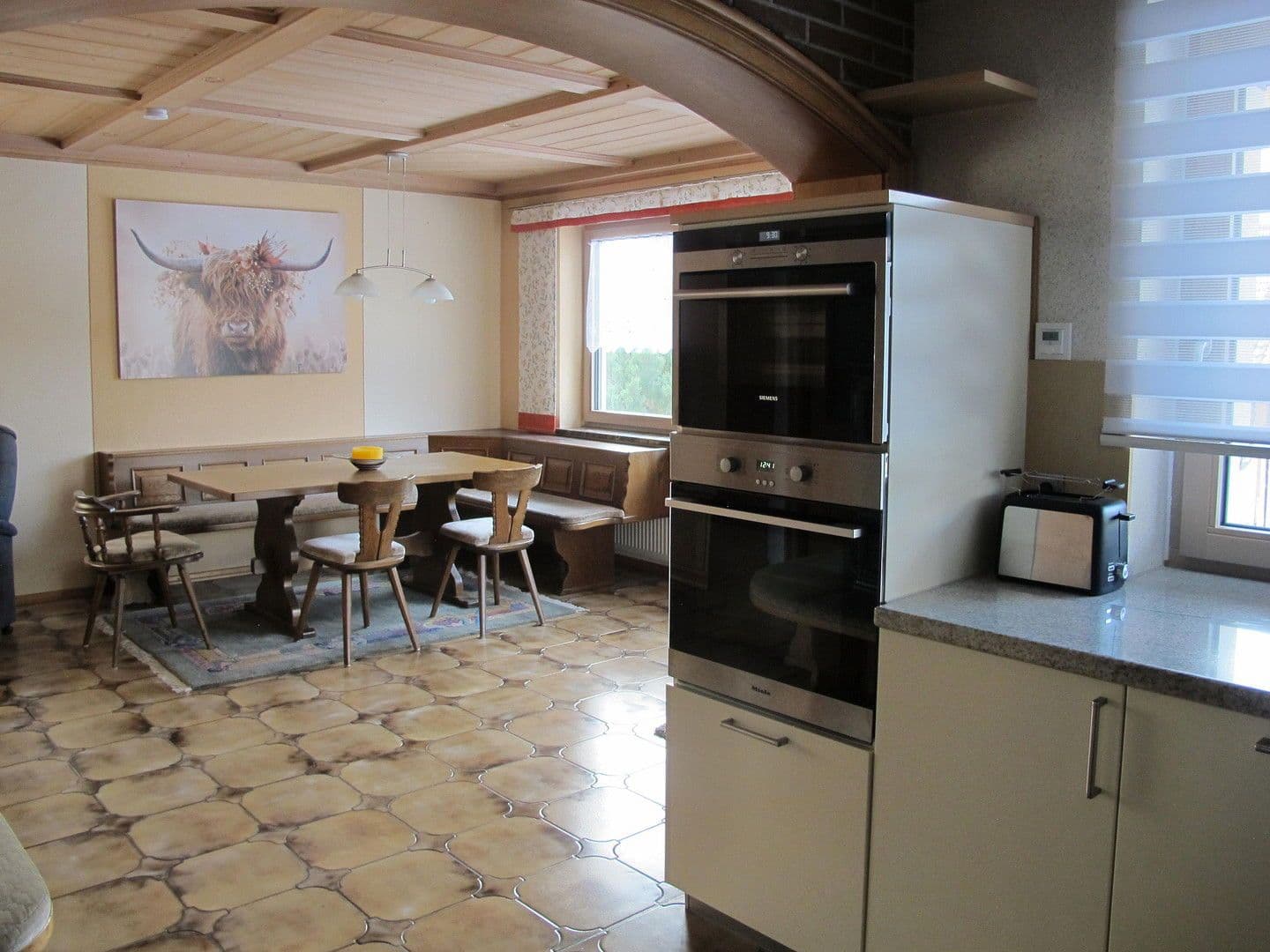 Pronájem domu 135 m², pozemek 100 m², Ingstetter Str. 5a, Pöttmes, Bavorsko Pronájem domu 135 m², pozemek 100 m², Ingstetter Str. 5a, Pöttmes, Bavorsko