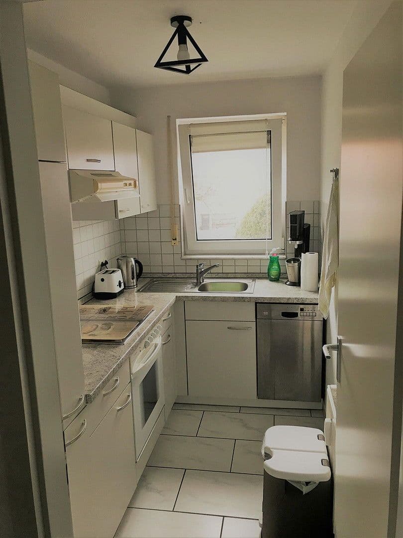 Pronájem bytu 2+1 49 m², Großbettlingen, Bádensko-Württembersko Pronájem bytu 2+1 49 m², Großbettlingen, Bádensko-Württembersko