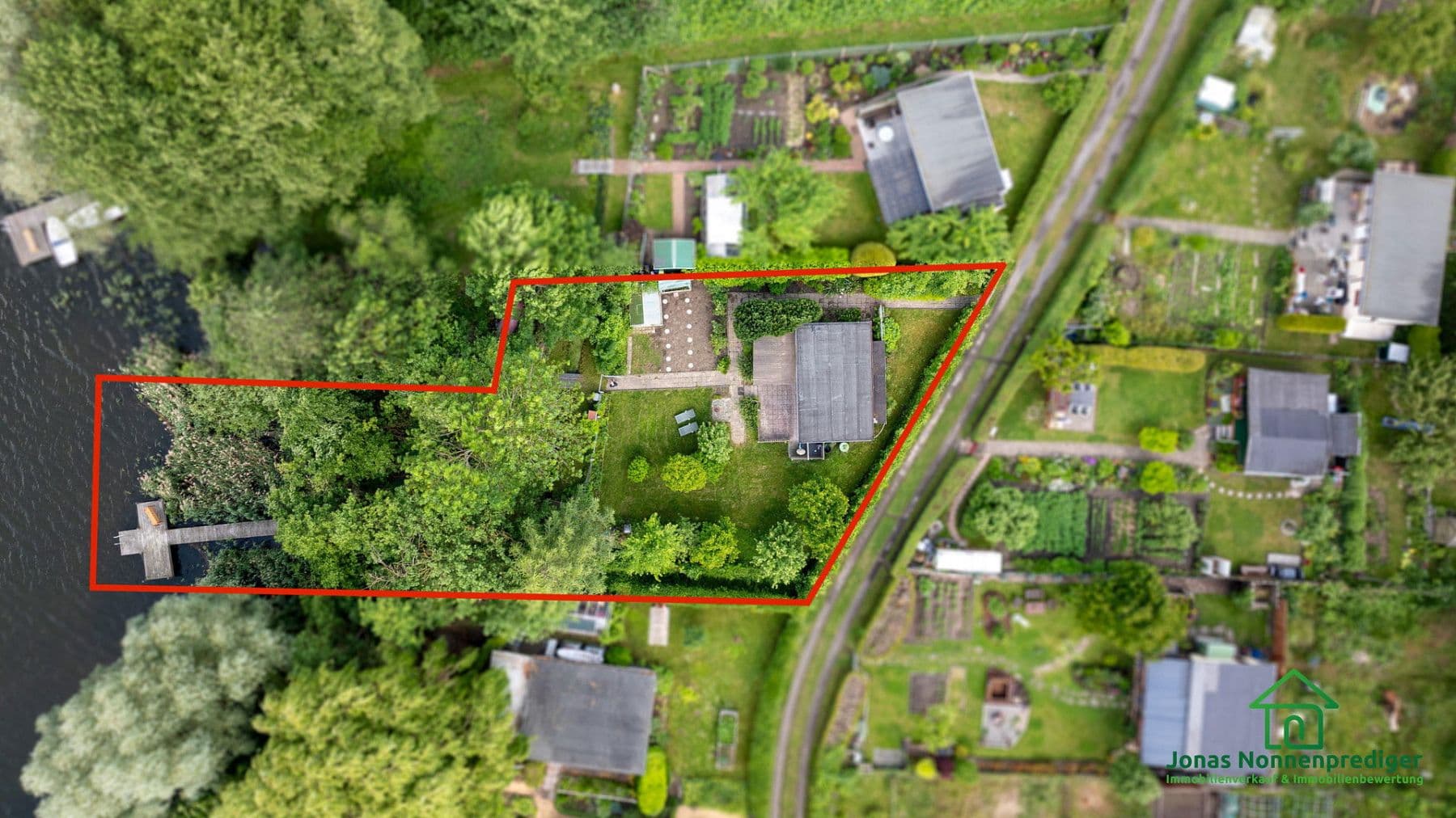 Prodej domu 27 m², pozemek 500 m², Gartenverein Marienhöhe e.V. - Rogahner Straße 2b, Schwerin, Mecklenburg-Vorpommern Prodej domu 27 m², pozemek 500 m², Gartenverein Marienhöhe e.V. - Rogahner Straße 2b, Schwerin, Mecklenburg-Vorpommern