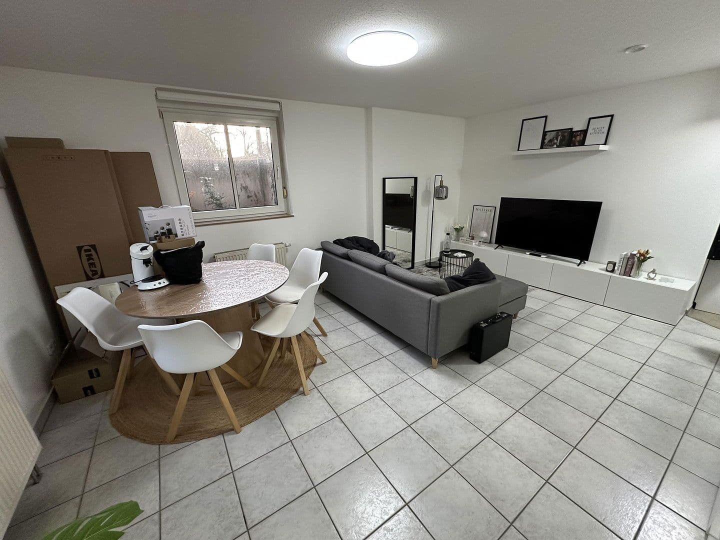 Prodej bytu 2+1 50 m², Fliederweg 24, Zellingen, Bavorsko Prodej bytu 2+1 50 m², Fliederweg 24, Zellingen, Bavorsko