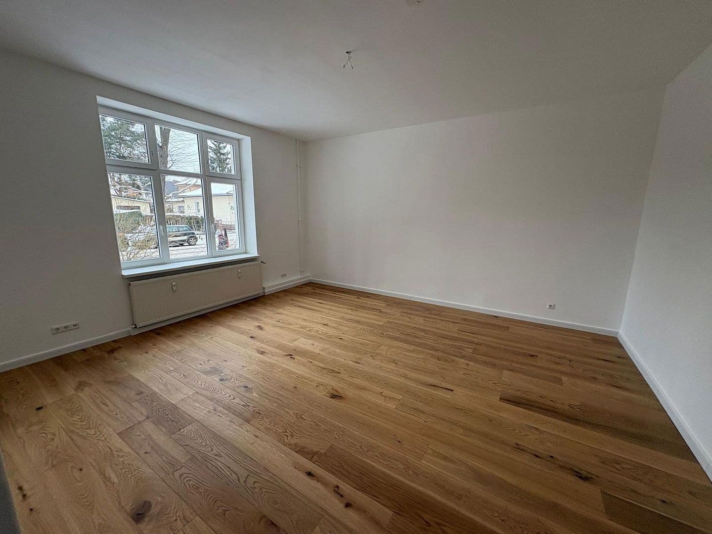 Prodej bytu 4+1 117 m², Königseestr. 6, Berlin, Berlín Prodej bytu 4+1 117 m², Königseestr. 6, Berlin, Berlín