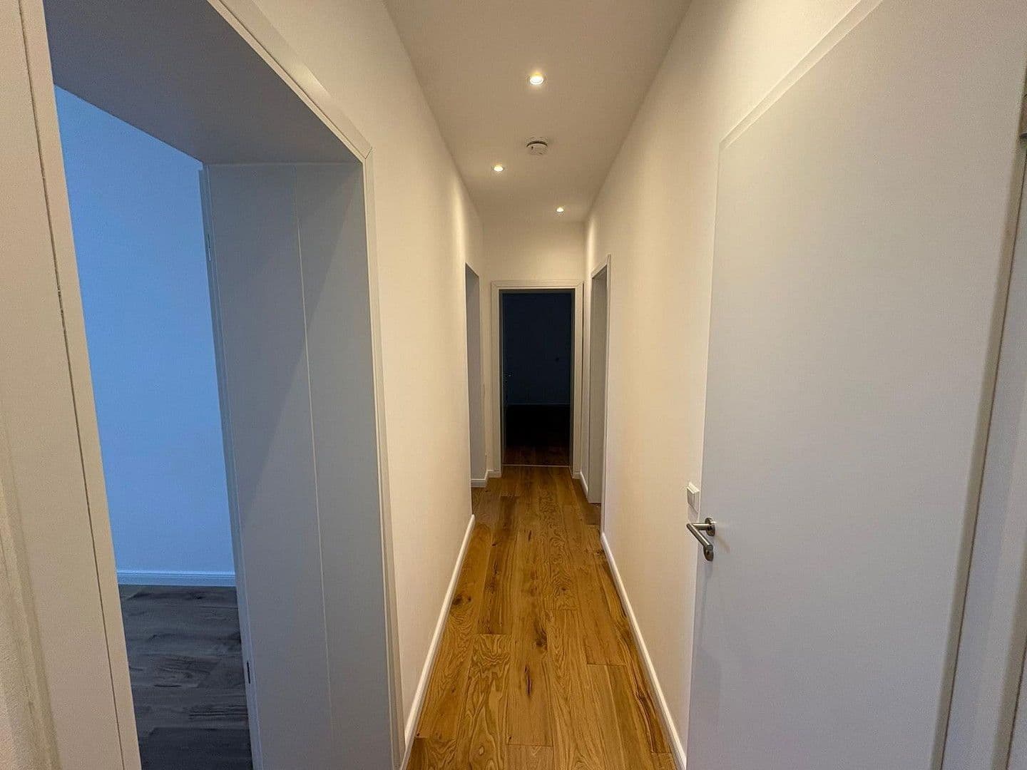 Prodej bytu 4+1 117 m², Königseestr. 6, Berlin, Berlín Prodej bytu 4+1 117 m², Königseestr. 6, Berlin, Berlín