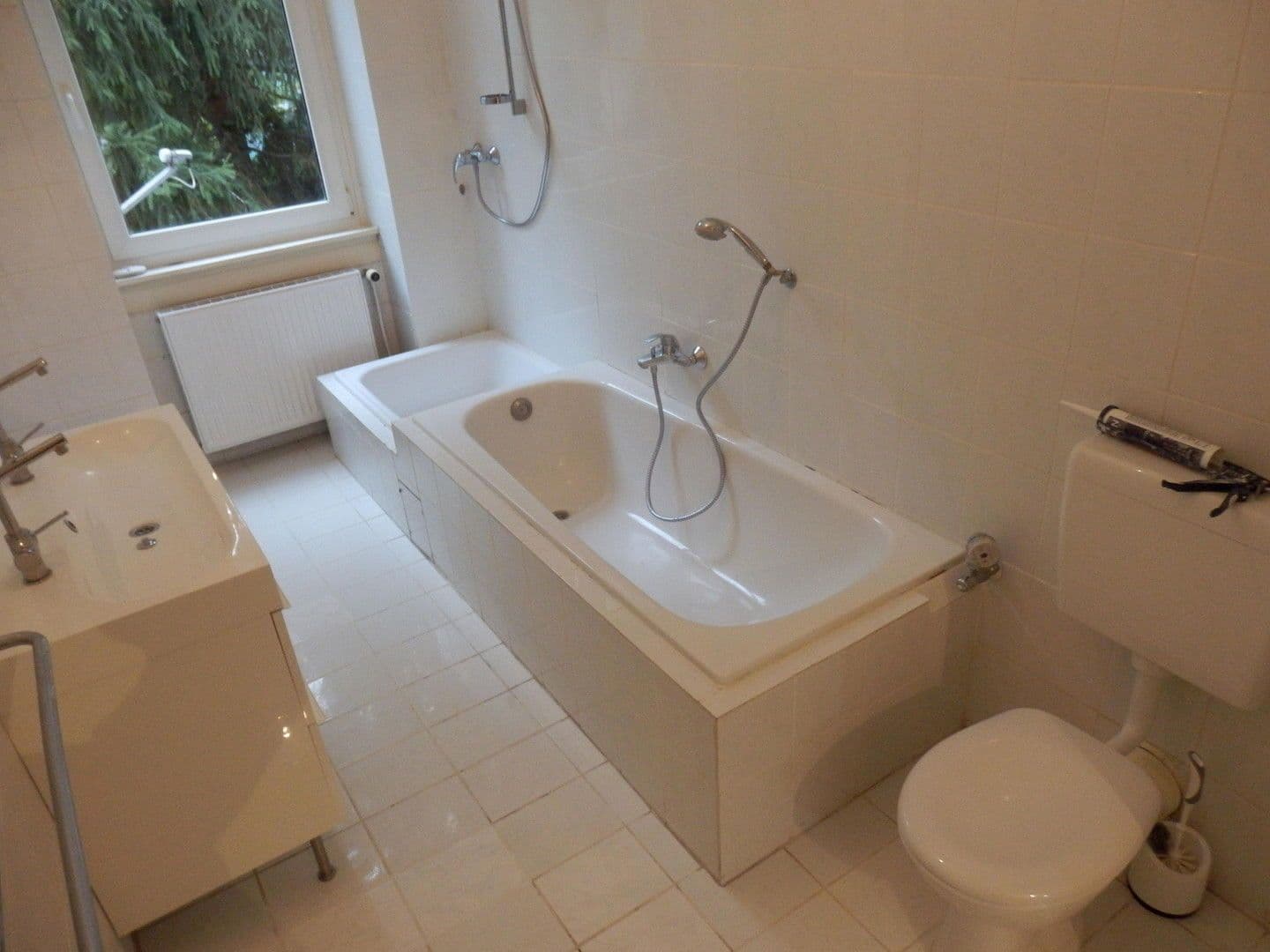 Pronájem bytu 2+1 81 m², Friedberger Landstraße 86, frankfurt am Main, Hessen Pronájem bytu 2+1 81 m², Friedberger Landstraße 86, frankfurt am Main, Hessen