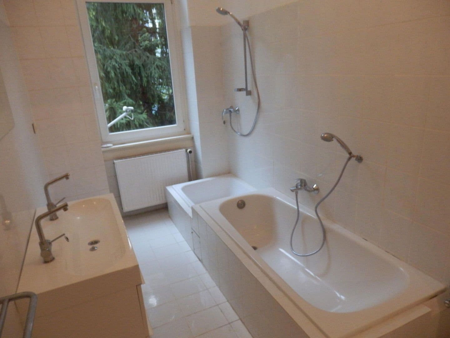 Pronájem bytu 2+1 81 m², Friedberger Landstraße 86, frankfurt am Main, Hessen Pronájem bytu 2+1 81 m², Friedberger Landstraße 86, frankfurt am Main, Hessen