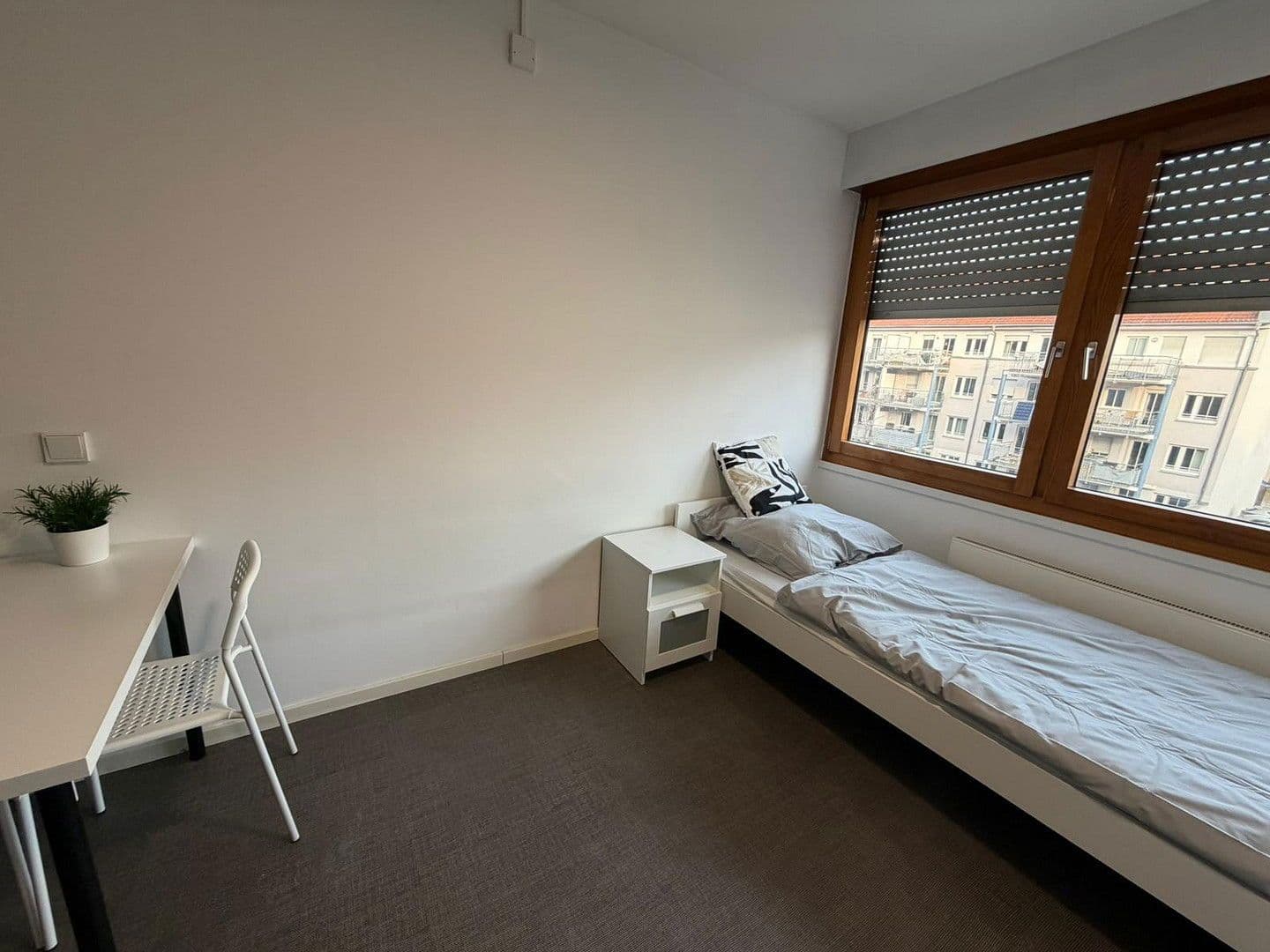 Pronájem bytu 1+1 21 m², Henkestraße 71, Erlangen, Bavorsko Pronájem bytu 1+1 21 m², Henkestraße 71, Erlangen, Bavorsko