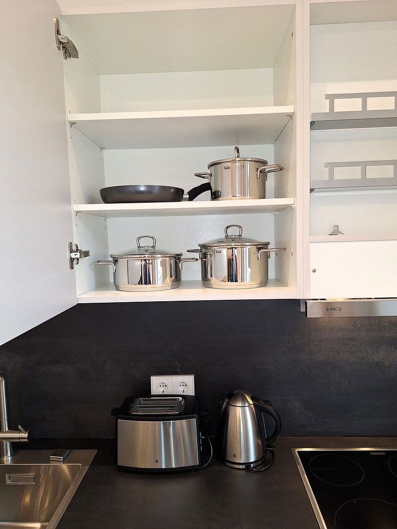 Pronájem bytu 2+1 55 m², Pascalstr. 4, Berlin, Berlín Pronájem bytu 2+1 55 m², Pascalstr. 4, Berlin, Berlín