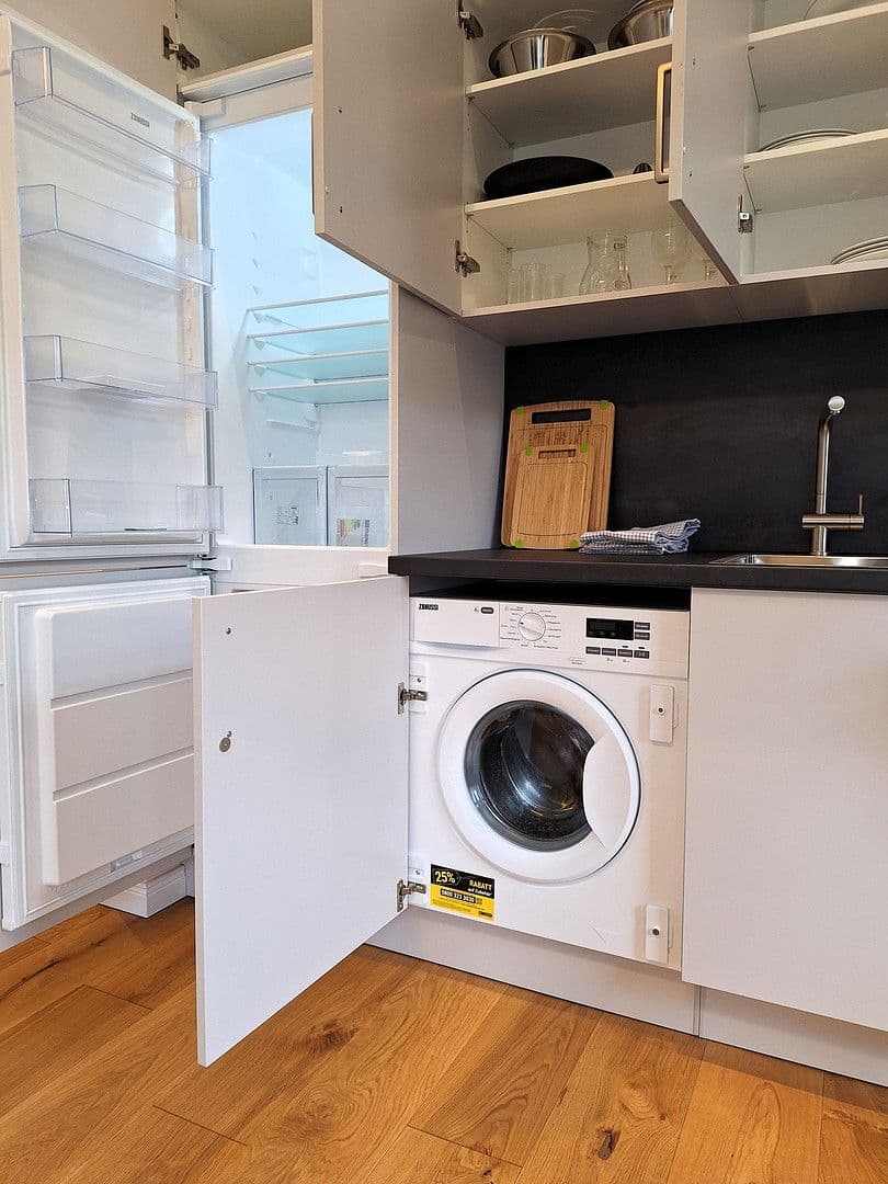 Pronájem bytu 2+1 55 m², Pascalstr. 4, Berlin, Berlín Pronájem bytu 2+1 55 m², Pascalstr. 4, Berlin, Berlín