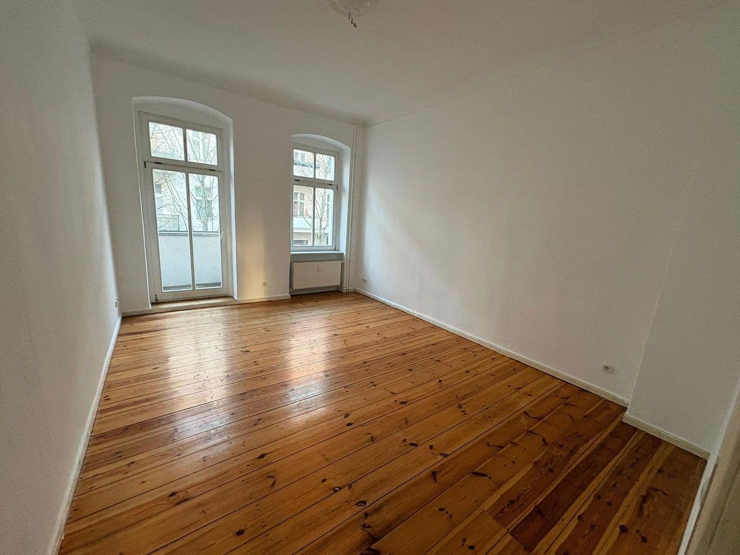 Prodej bytu 3+1 80 m², Marienstr. 7, Berlin, Berlín Prodej bytu 3+1 80 m², Marienstr. 7, Berlin, Berlín