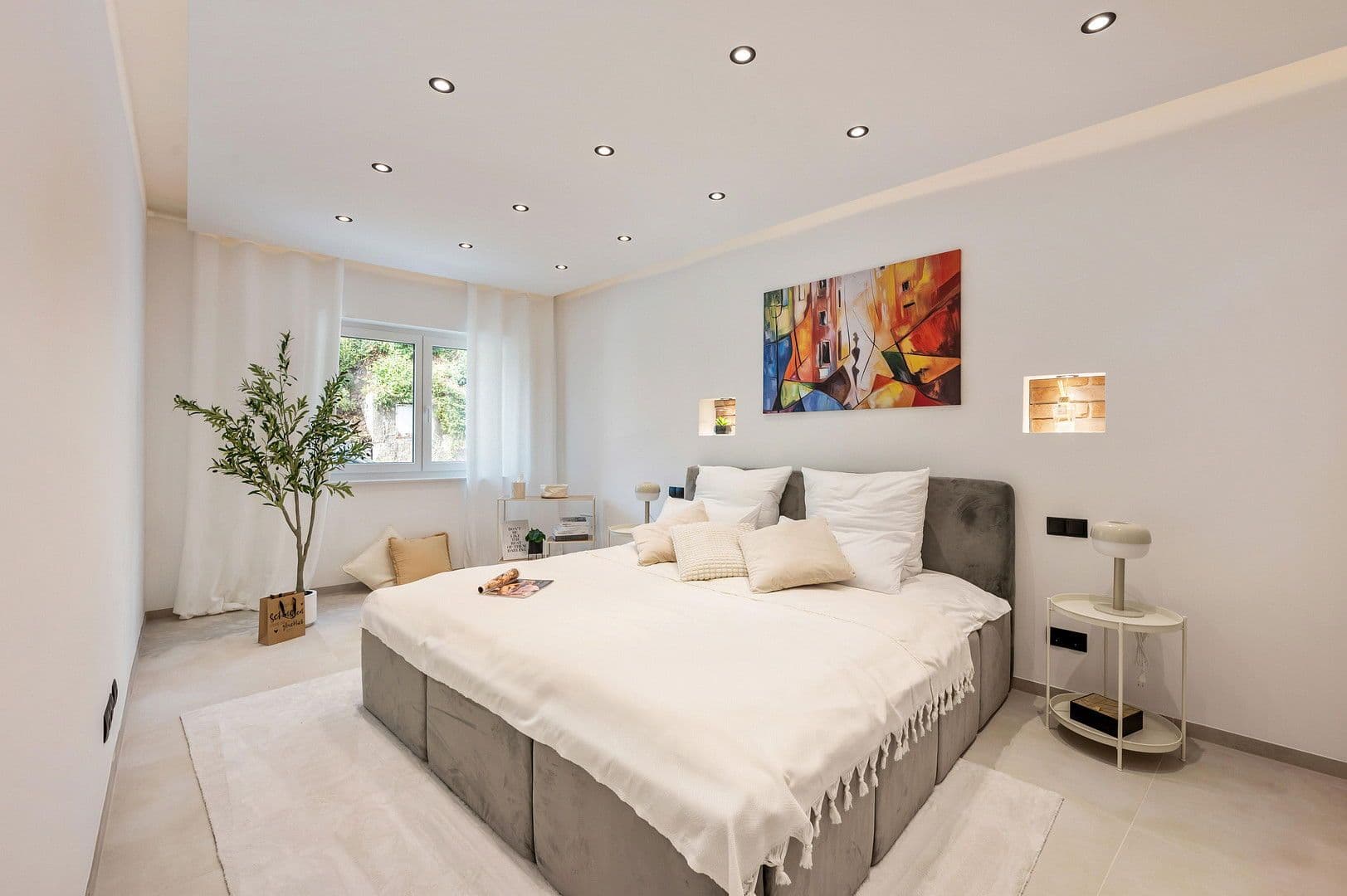 Prodej bytu 3+1 100 m², Böblinger Straße 29, Leinfelden-Echterdingen, Bádensko-Württembersko Prodej bytu 3+1 100 m², Böblinger Straße 29, Leinfelden-Echterdingen, Bádensko-Württembersko