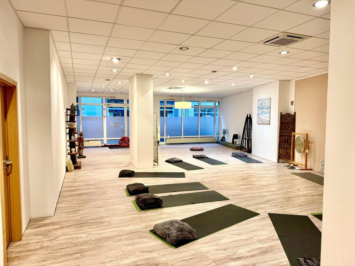 Pronájem kanceláře 160 m², Lübecker Straße 25-27, Schwerin - Altstadt, Mecklenburg-Vorpommern Pronájem kanceláře 160 m², Lübecker Straße 25-27, Schwerin - Altstadt, Mecklenburg-Vorpommern