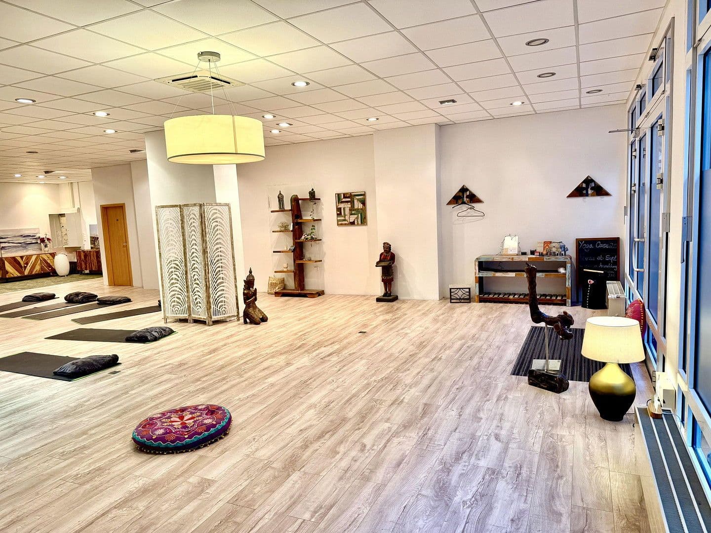 Pronájem kanceláře 160 m², Lübecker Straße 25-27, Schwerin - Altstadt, Mecklenburg-Vorpommern Pronájem kanceláře 160 m², Lübecker Straße 25-27, Schwerin - Altstadt, Mecklenburg-Vorpommern