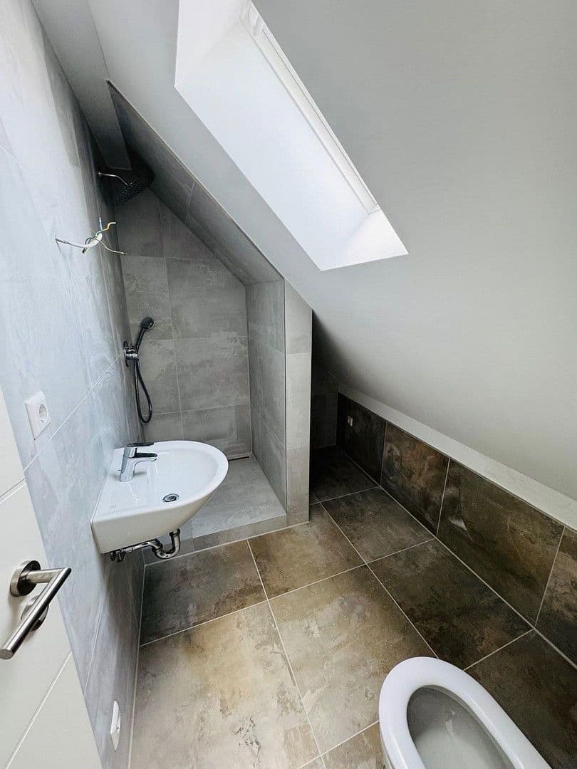 Pronájem bytu 3+kk 135 m², Ludwigsburg, Bádensko-Württembersko Pronájem bytu 3+kk 135 m², Ludwigsburg, Bádensko-Württembersko