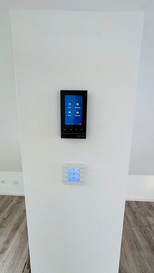 Pronájem bytu 3+kk 135 m², Ludwigsburg, Bádensko-Württembersko Pronájem bytu 3+kk 135 m², Ludwigsburg, Bádensko-Württembersko