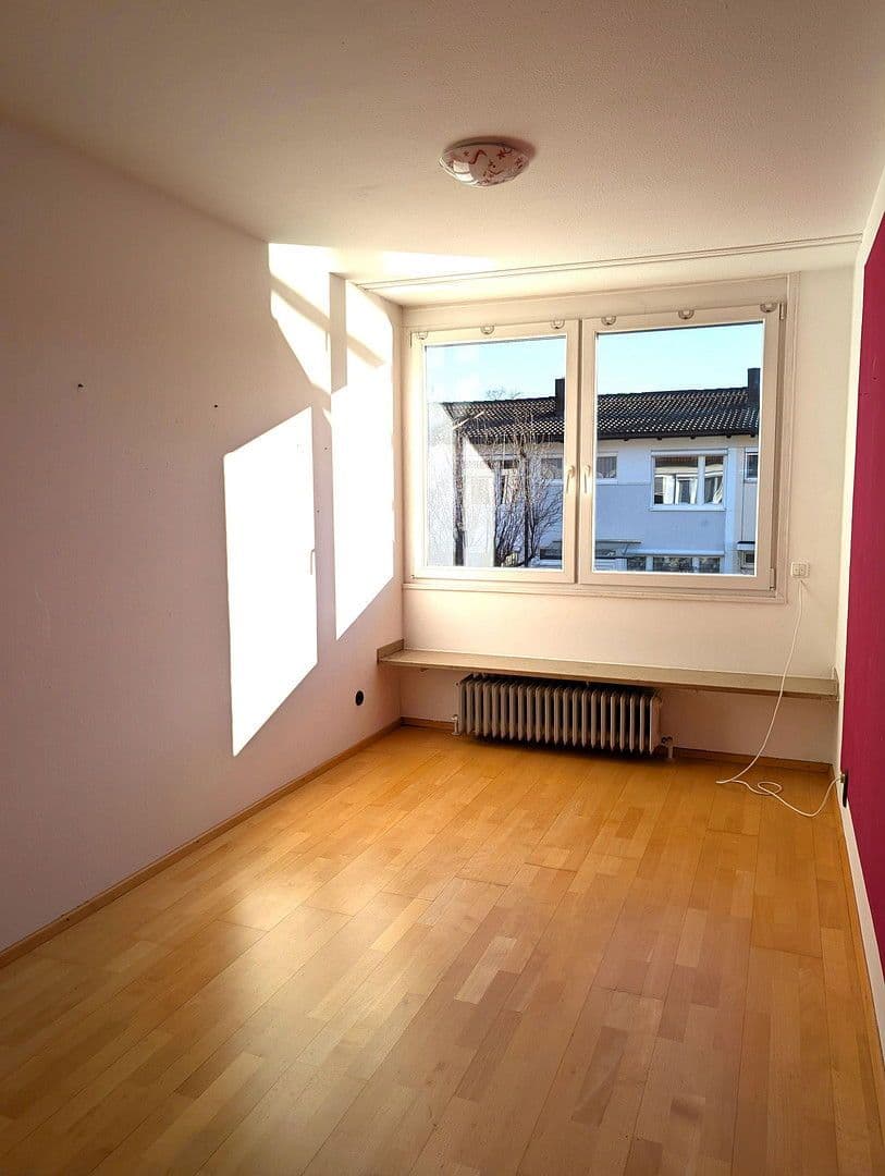 Prodej domu 149 m², pozemek 155 m², Westendstraße 4, Kirchheim b. München, Bavorsko Prodej domu 149 m², pozemek 155 m², Westendstraße 4, Kirchheim b. München, Bavorsko
