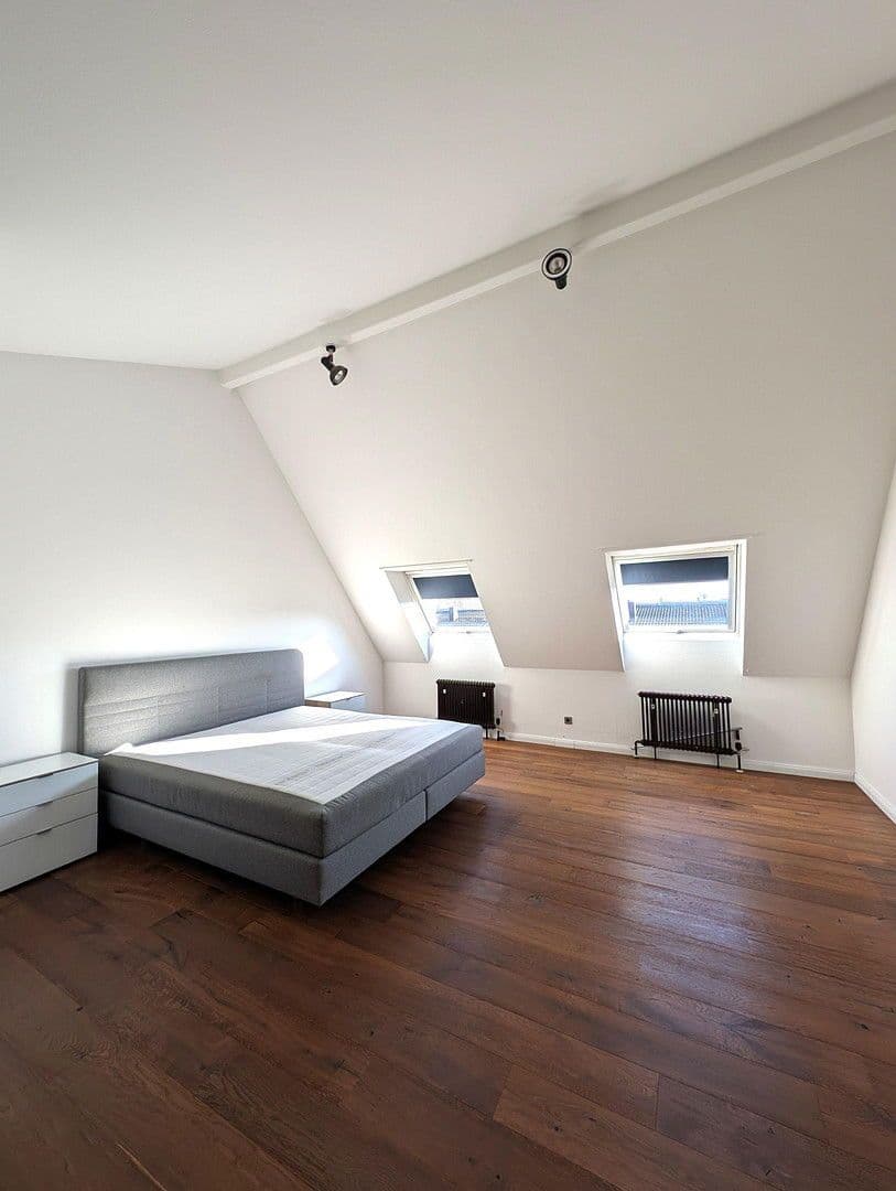 Prodej domu 149 m², pozemek 155 m², Westendstraße 4, Kirchheim b. München, Bavorsko Prodej domu 149 m², pozemek 155 m², Westendstraße 4, Kirchheim b. München, Bavorsko