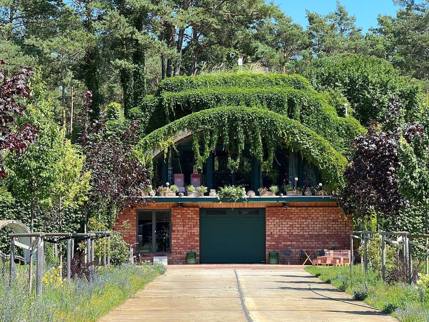 Prodej domu 29.000 m², pozemek 30.000 m², Lindenstraße 15, Neuhardenberg, Braniborsko Prodej domu 29.000 m², pozemek 30.000 m², Lindenstraße 15, Neuhardenberg, Braniborsko