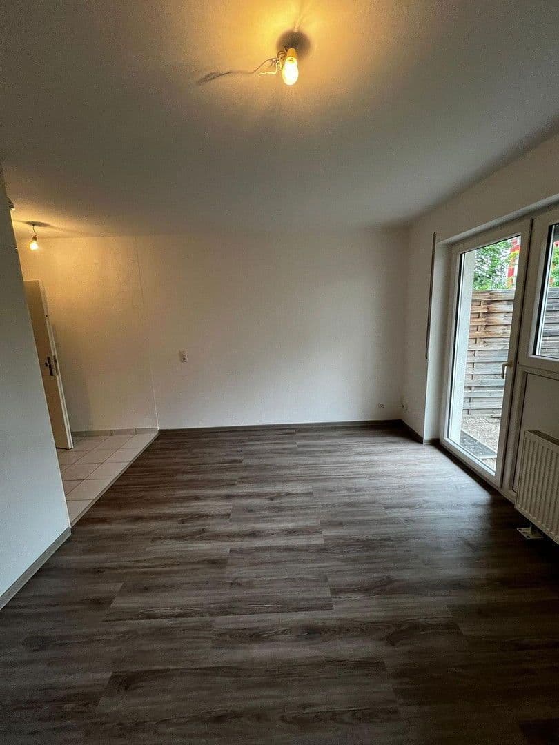 Pronájem bytu 1+1 35 m², Mainz, Porýní-Falc Pronájem bytu 1+1 35 m², Mainz, Porýní-Falc