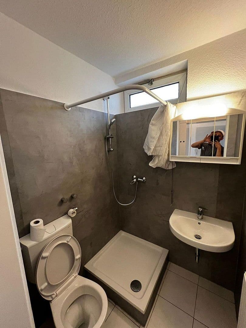 Pronájem bytu 1+1 35 m², Mainz, Porýní-Falc Pronájem bytu 1+1 35 m², Mainz, Porýní-Falc