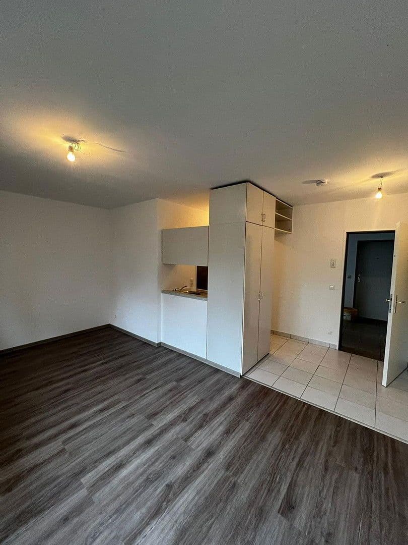 Pronájem bytu 1+1 35 m², Mainz, Porýní-Falc Pronájem bytu 1+1 35 m², Mainz, Porýní-Falc