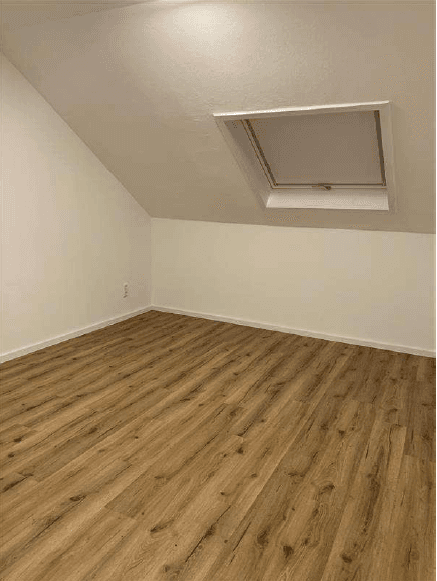 Pronájem bytu 2+1 44 m², St.-Georgen-Steige 17, Pforzheim, Bádensko-Württembersko Pronájem bytu 2+1 44 m², St.-Georgen-Steige 17, Pforzheim, Bádensko-Württembersko