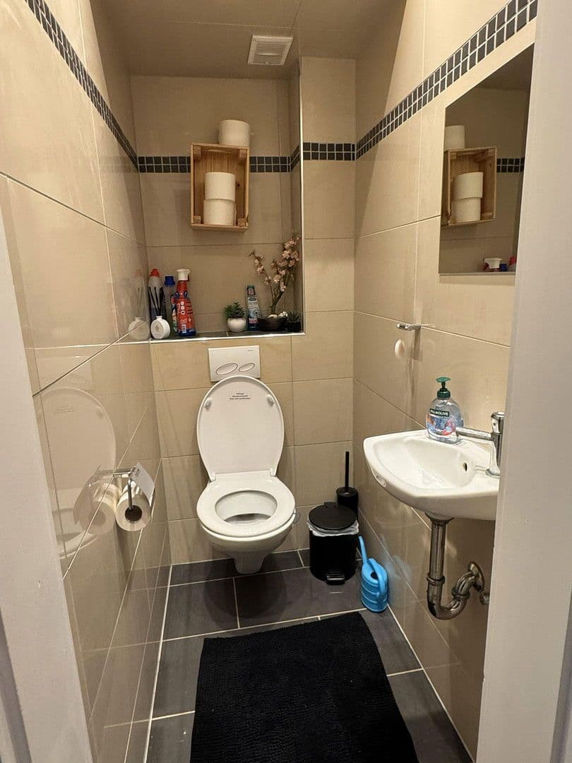 Prodej bytu 3+1 93 m², An der Rheinbahn 17, Meerbusch, Severní Porýní-Vestfálsko Prodej bytu 3+1 93 m², An der Rheinbahn 17, Meerbusch, Severní Porýní-Vestfálsko