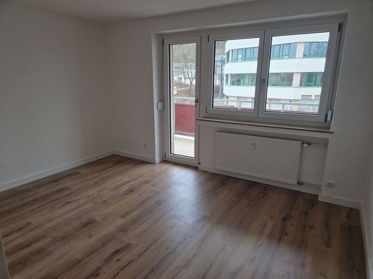 Pronájem bytu 4+1 91 m², Bismarckstraße 31, Gunzenhausen, Bavorsko Pronájem bytu 4+1 91 m², Bismarckstraße 31, Gunzenhausen, Bavorsko