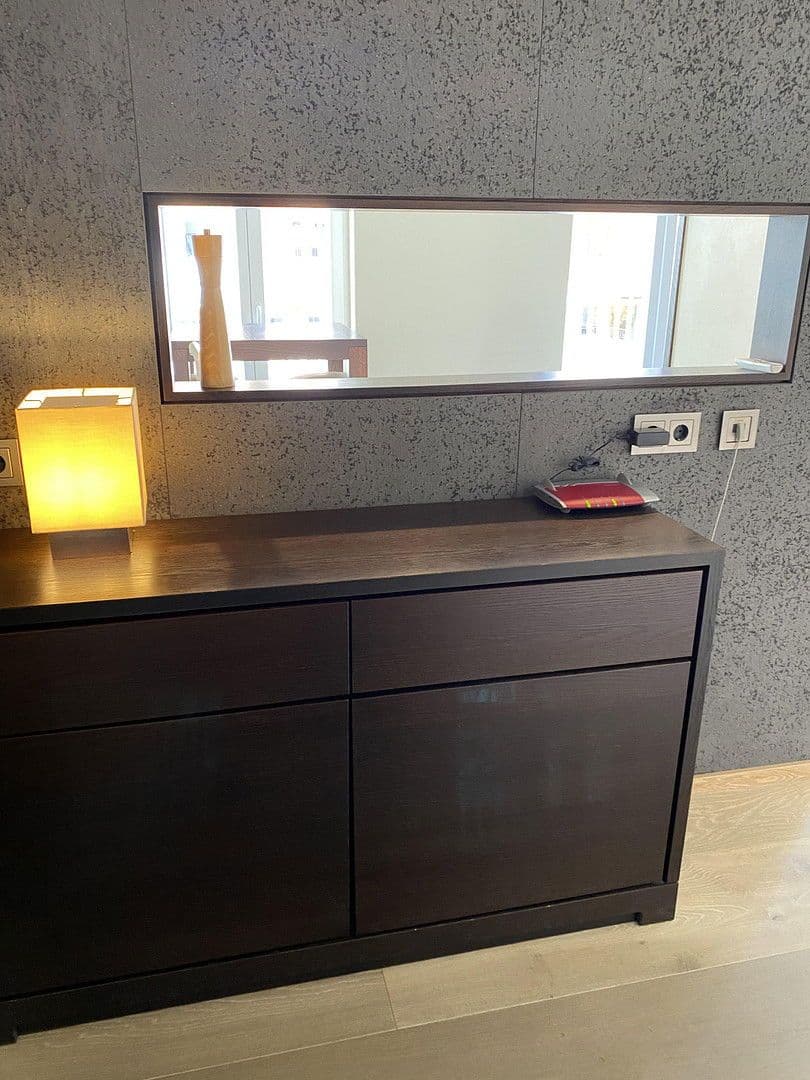 Pronájem bytu 2+1 60 m², Adams-Lehmann-Straße 52, München, Bavorsko Pronájem bytu 2+1 60 m², Adams-Lehmann-Straße 52, München, Bavorsko