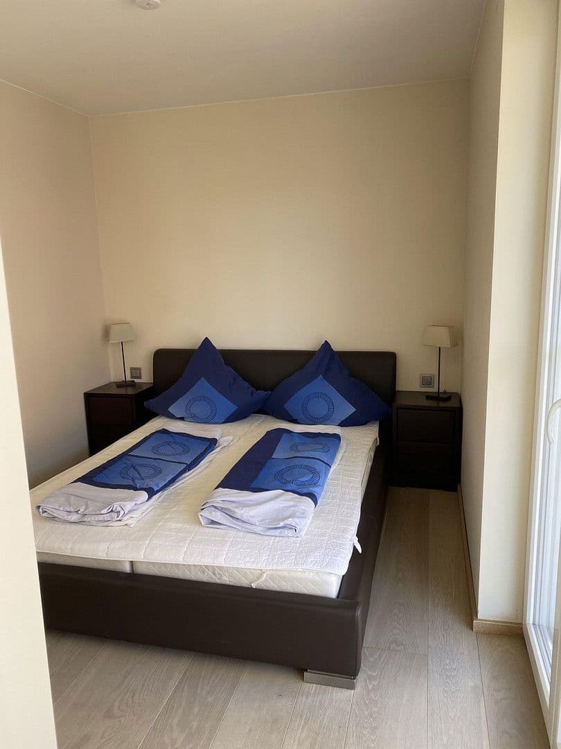 Pronájem bytu 2+1 60 m², Adams-Lehmann-Straße 52, München, Bavorsko Pronájem bytu 2+1 60 m², Adams-Lehmann-Straße 52, München, Bavorsko