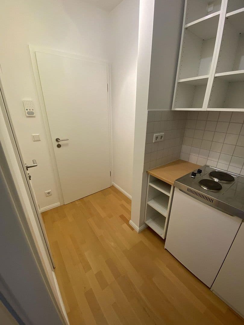 Pronájem bytu 1+1 22 m², Reichstr. 0, Nürnberg, Bavorsko Pronájem bytu 1+1 22 m², Reichstr. 0, Nürnberg, Bavorsko
