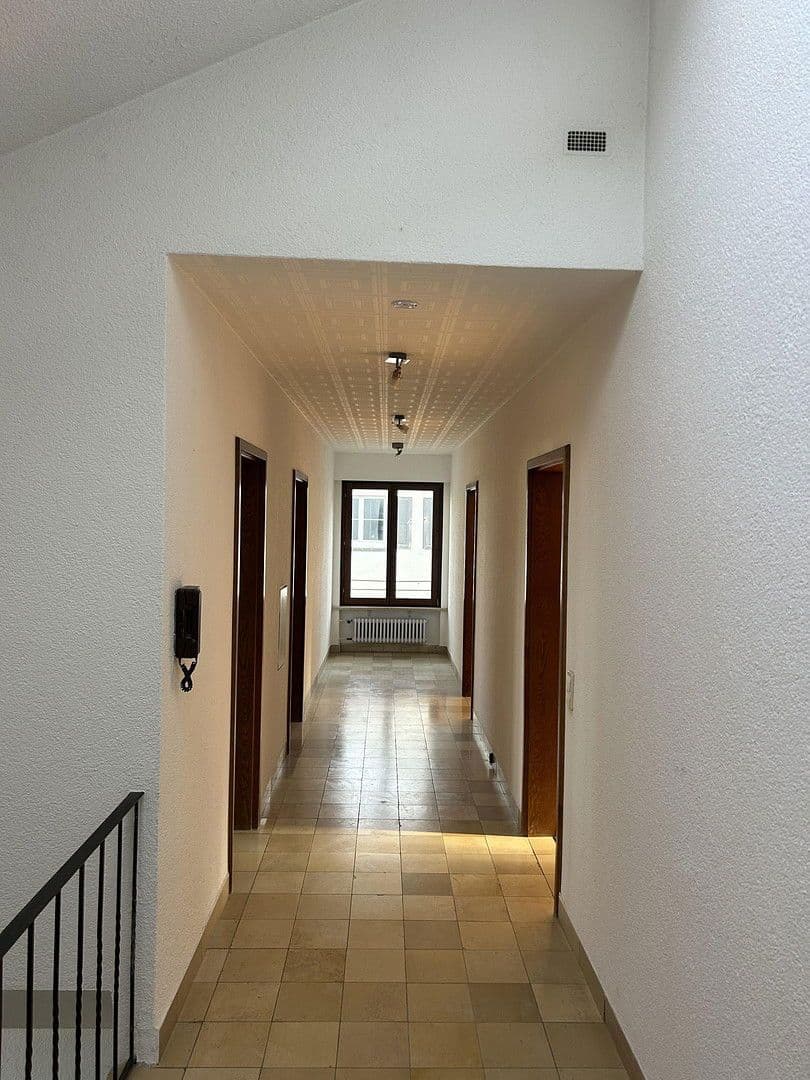 Prodej domu 230 m², pozemek 470 m², Stuttgart, Bádensko-Württembersko Prodej domu 230 m², pozemek 470 m², Stuttgart, Bádensko-Württembersko