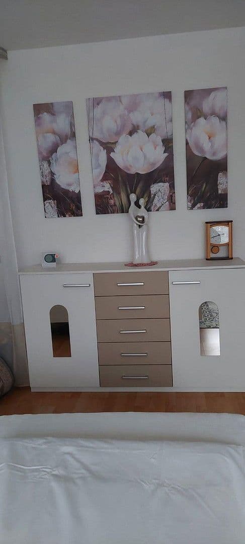 Pronájem bytu 3+1 106 m², Tulpenweg 5, Friesenheim, Bádensko-Württembersko Pronájem bytu 3+1 106 m², Tulpenweg 5, Friesenheim, Bádensko-Württembersko