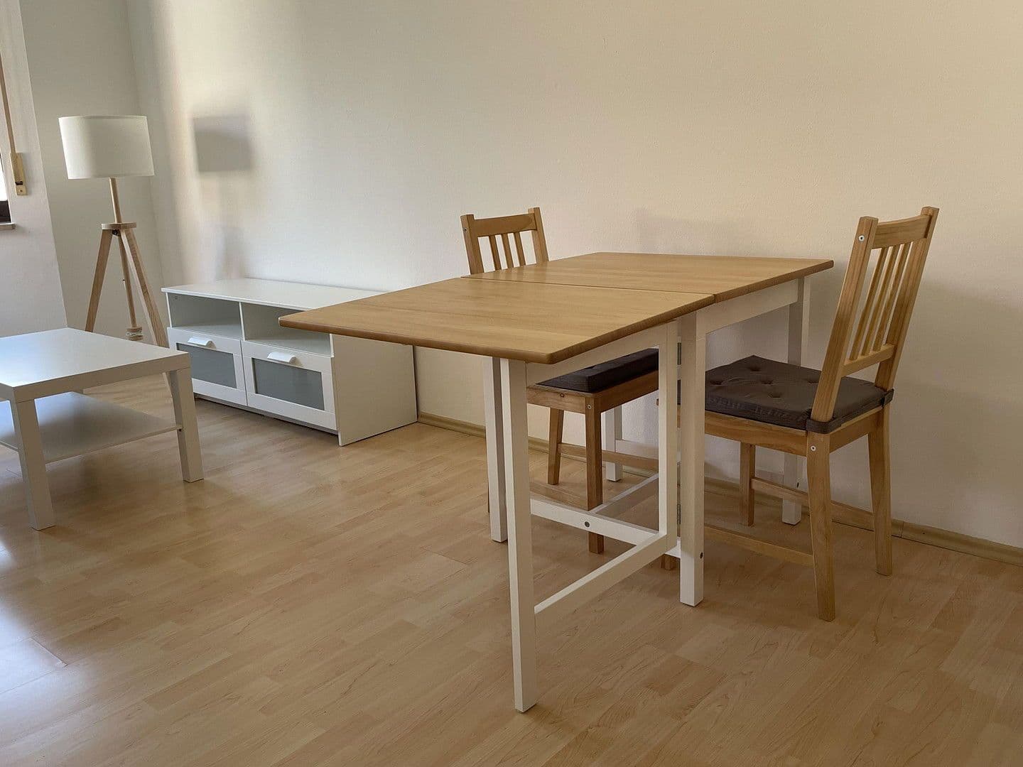 Pronájem bytu 1+1 42 m², Koldestraße 8, Erlangen, Bavorsko Pronájem bytu 1+1 42 m², Koldestraße 8, Erlangen, Bavorsko